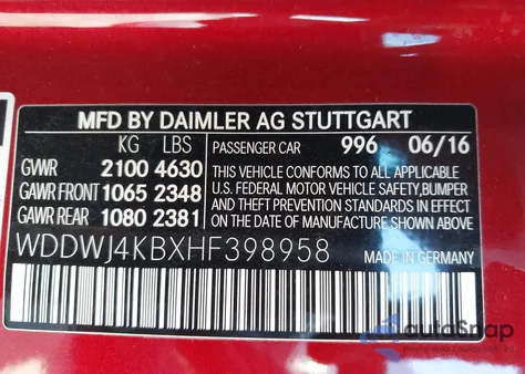 2017 Mercedes-Benz C 300 4Matic z USA, uszkodzony, nr VIN WDDWJ4KBXHF398958